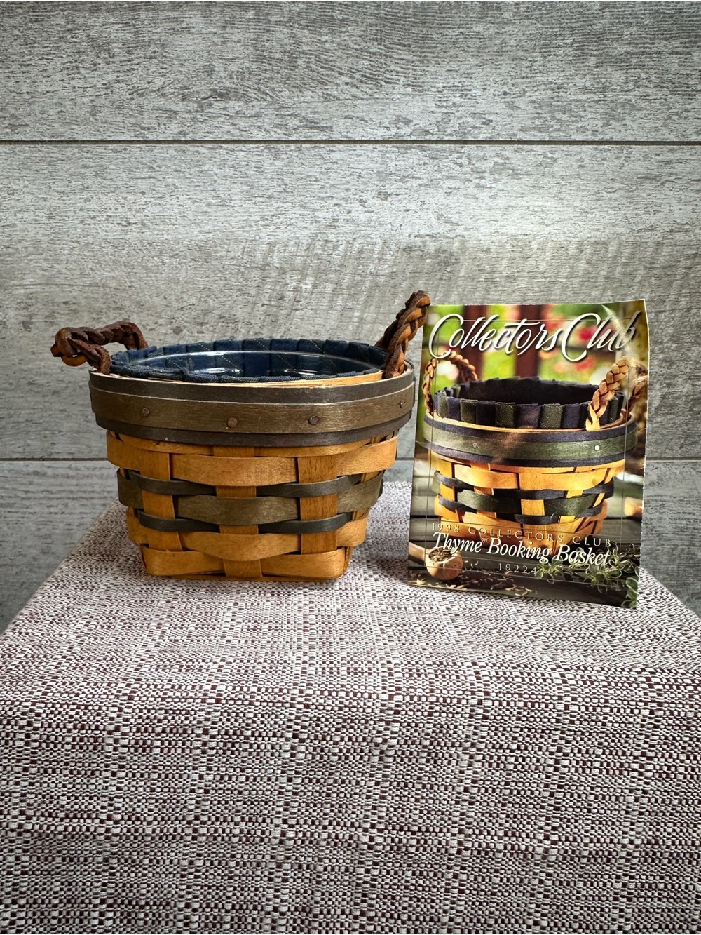 Longaberger 1998 Collectors Club Thyme Booking Basket Combo w/ Liner & Protector